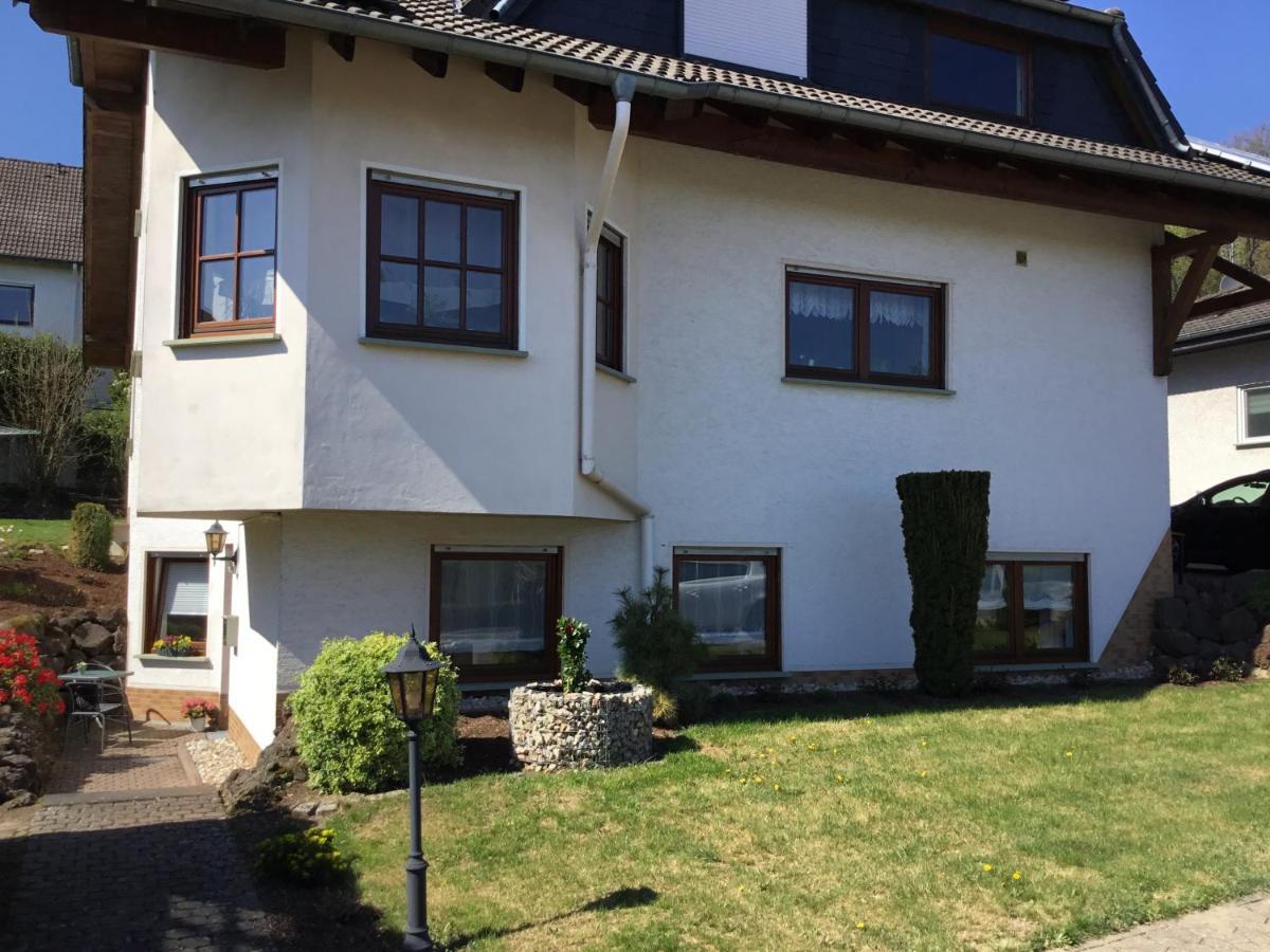 Ferienwohnung Zum Heilbruennchen Emmelshausen Exterior foto